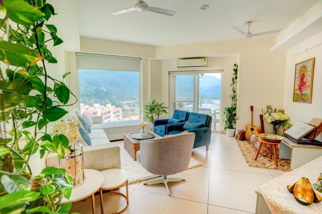 Golden Healing Journeys Homestay Rishikesh Exterior photo